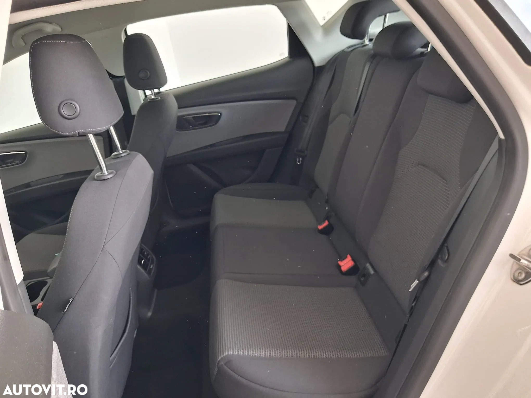 Seat Leon 1.6 TDI Style - 14