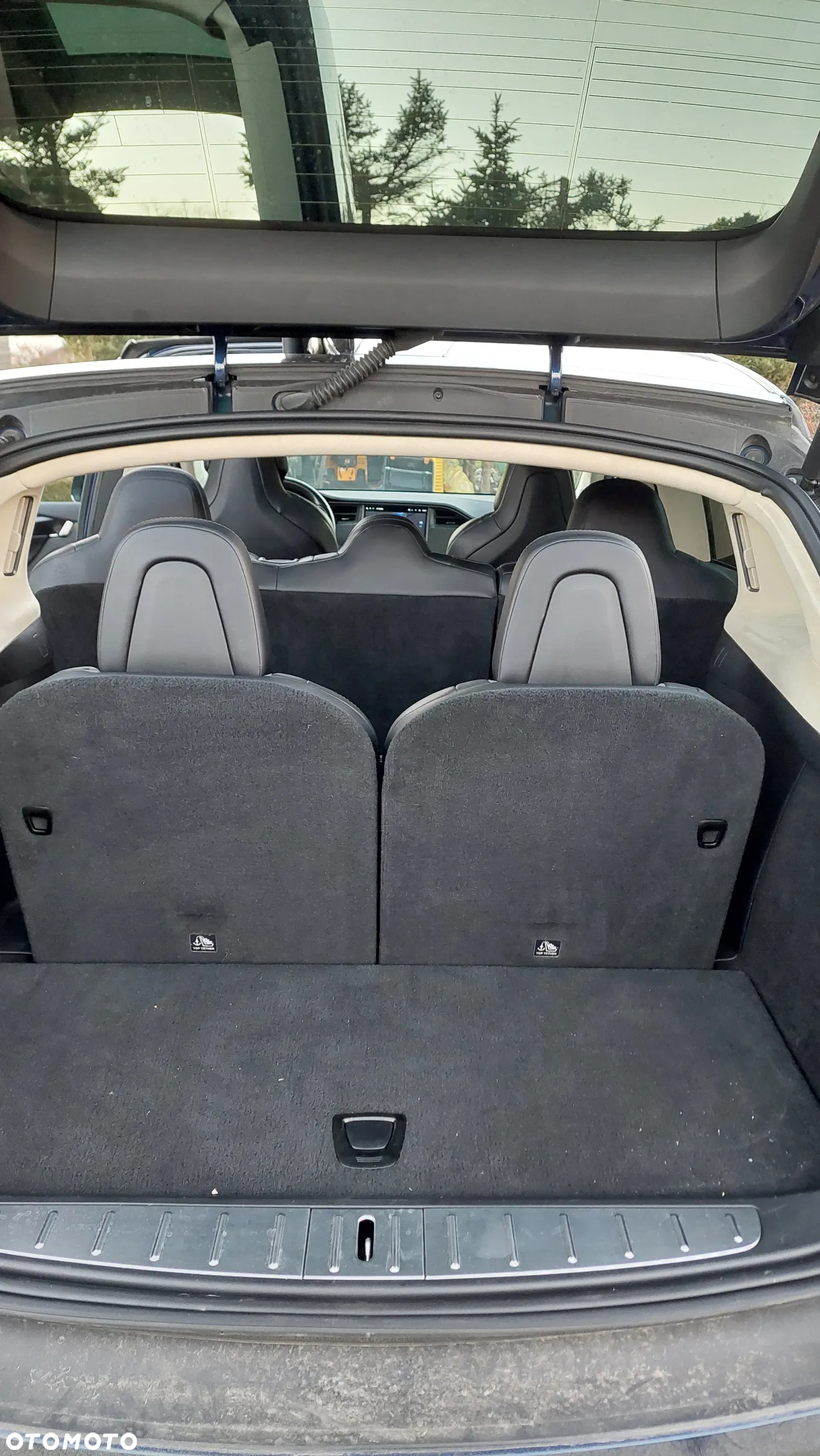 Tesla Model X Long Range Plus - 11