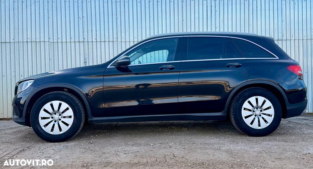 Mercedes-Benz GLC - 22