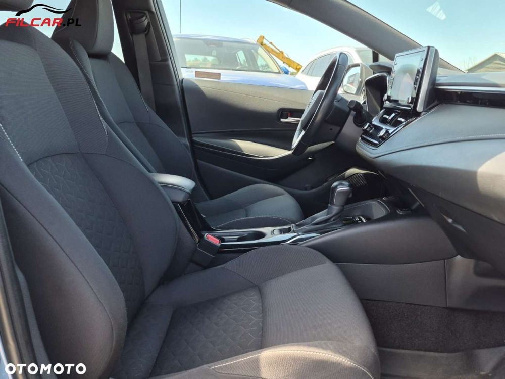 Toyota Corolla - 16