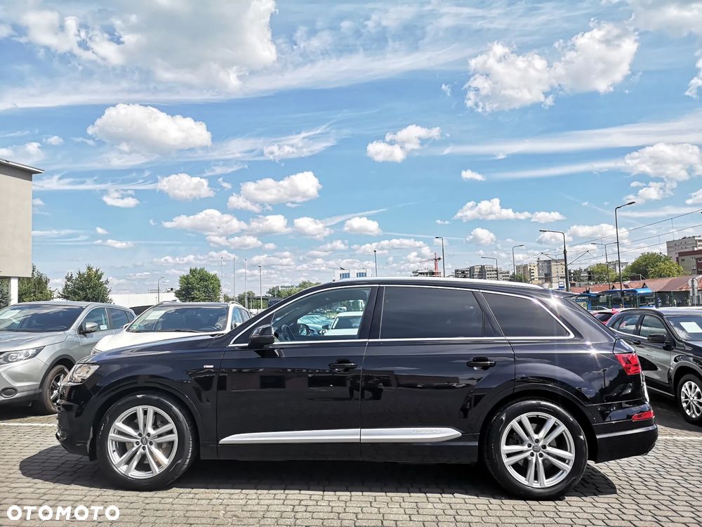 Audi Q7 3.0 TFSI Quattro Tiptronic - 7