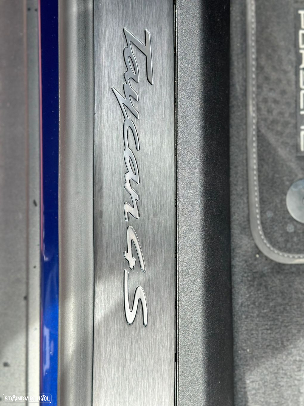 Porsche Taycan 4S - 31