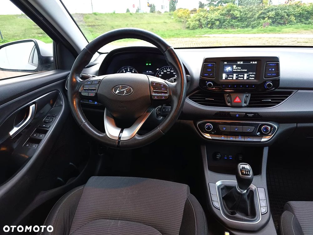 Hyundai i30 1.0 T-GDI GPF Classic + - 14