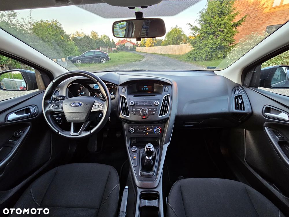 Ford Focus 1.0 EcoBoost Trend - 5