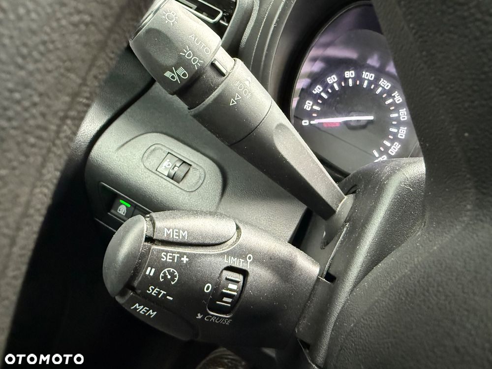 Toyota Proace City Verso 1.5 D-4D Business - 23