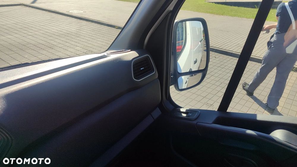 Opel MOVANO - 21