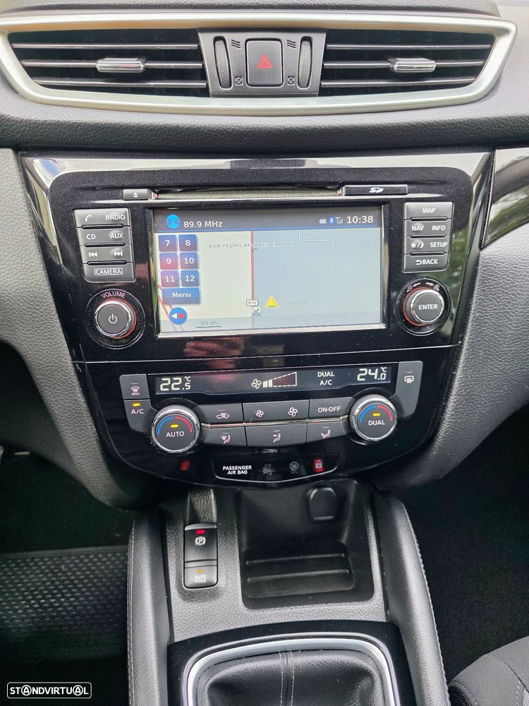 Nissan Qashqai 1.5 dCi N-Connecta - 37