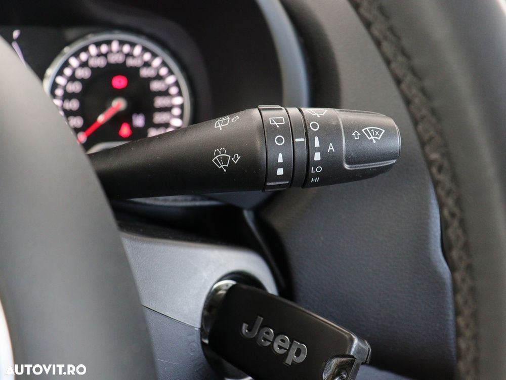 Jeep Renegade 1.6 M-Jet 4x2 M6 Longitude - 25