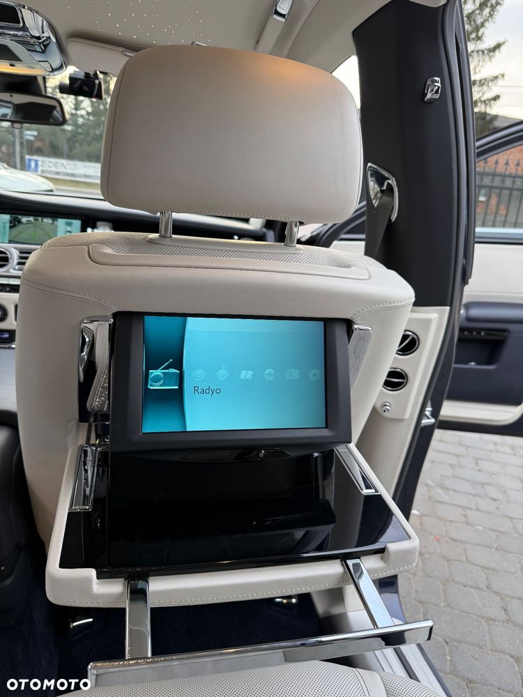 Rolls-Royce Ghost Standard - 28