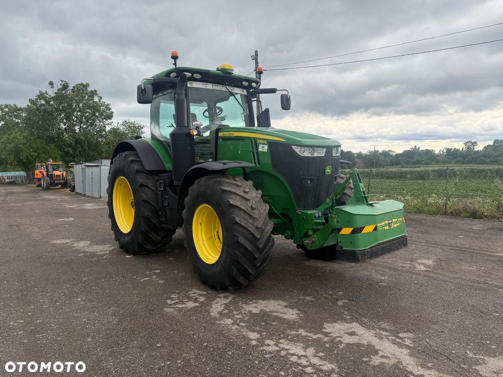 John Deere 7250R - 5