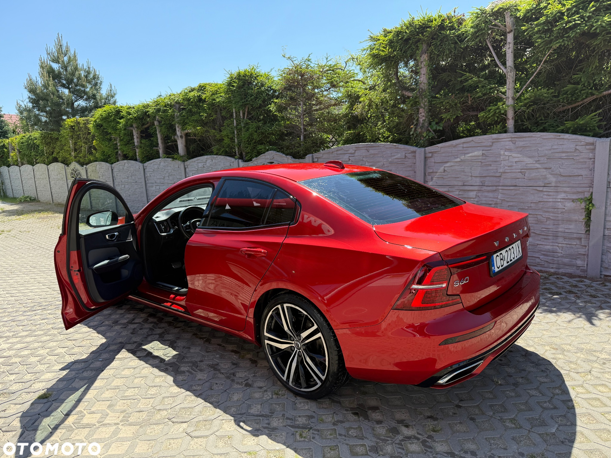 Volvo S60 T5 AWD R-Design - 13