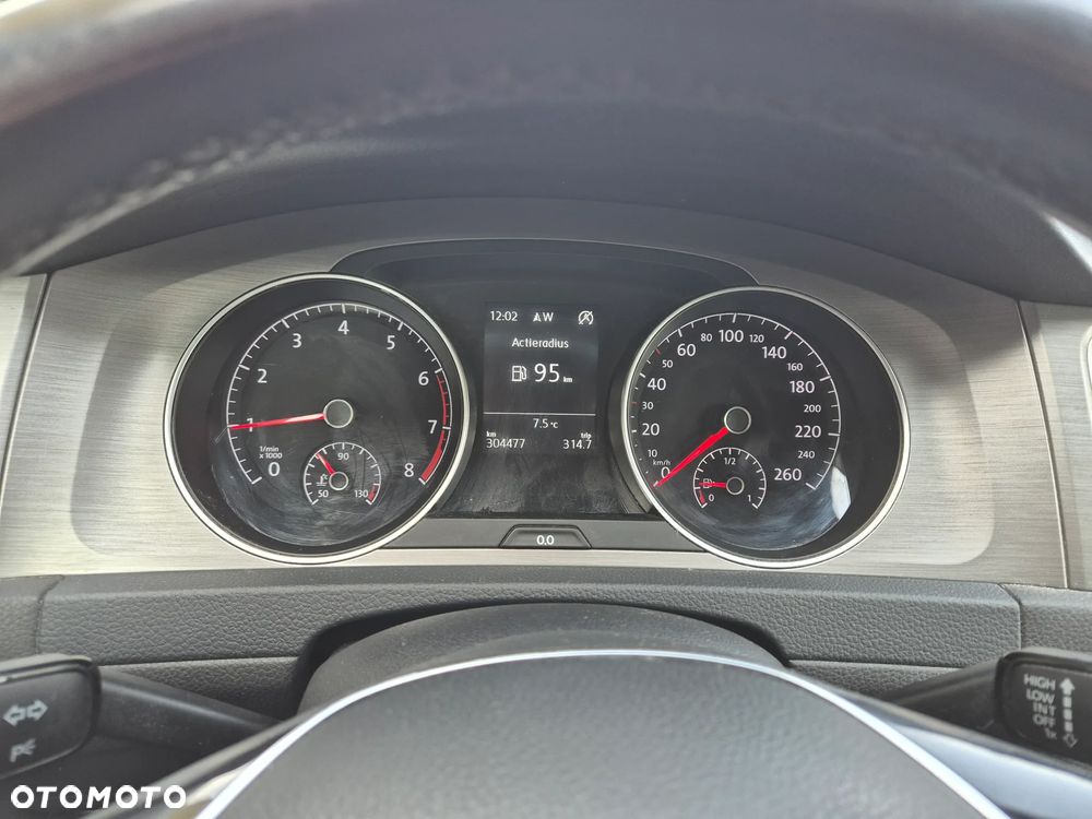 Volkswagen Golf 1.0 TSI BlueMotion Comfortline - 7