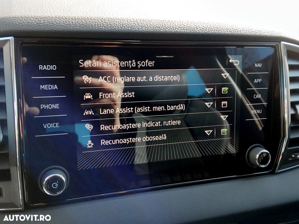 Skoda Karoq 2.0 TDI DSG Ambition - 26