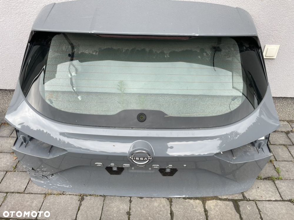 Nissan Qashgai 2021- szyba tył klapa - 1