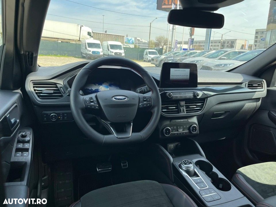 Ford Kuga - 17