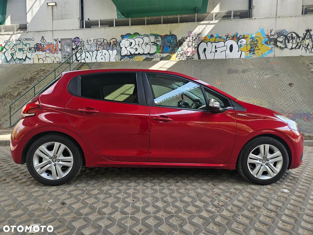 Peugeot 208 1.2 PureTech Active - 5