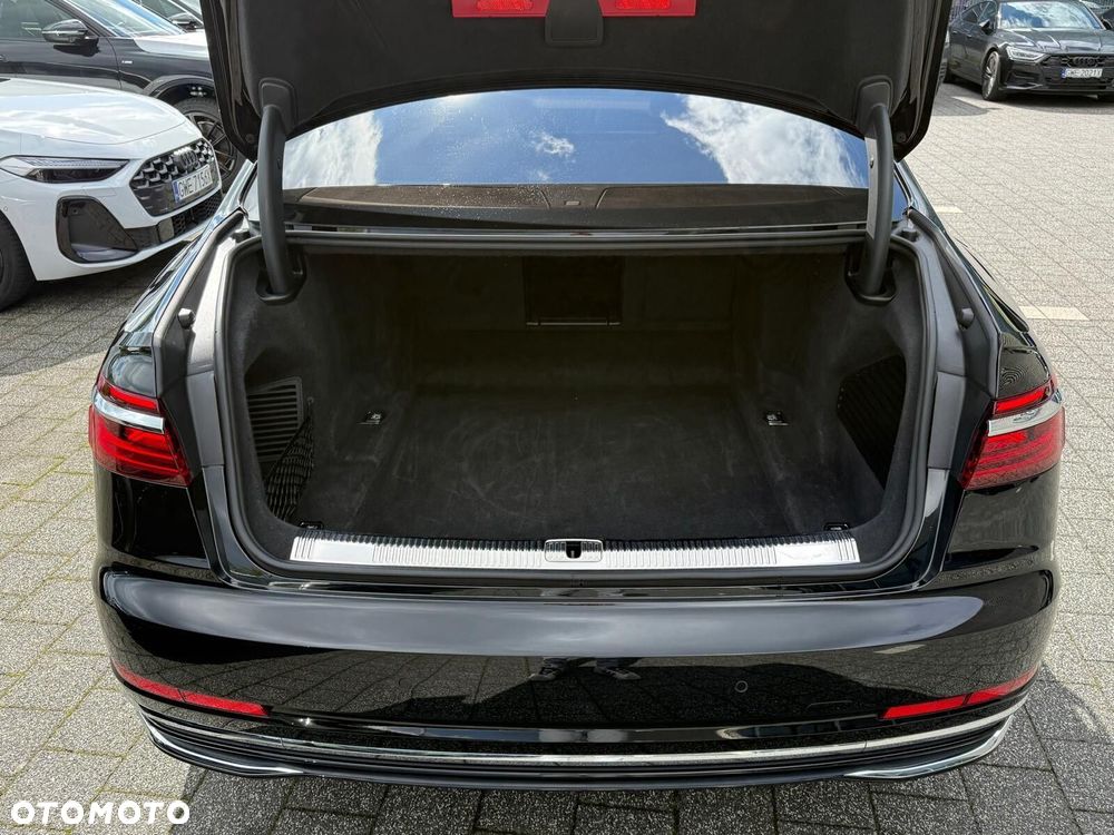 Audi A8 - 22