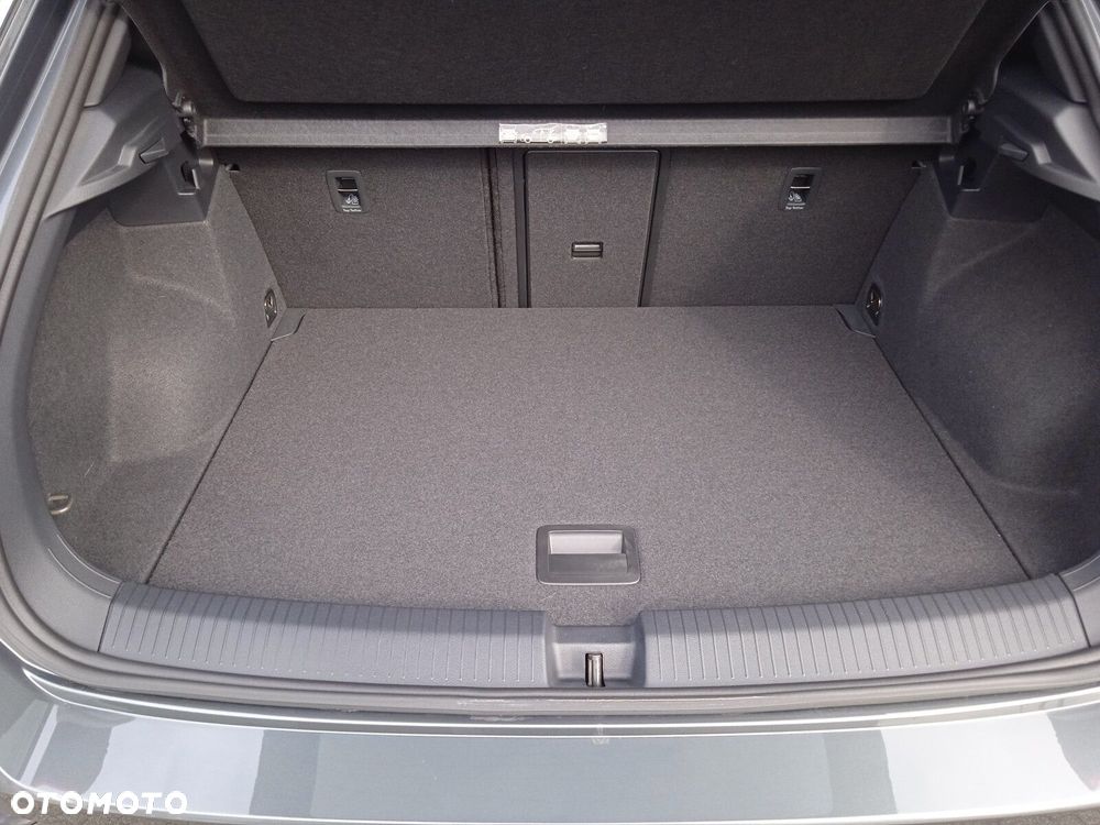 Volkswagen T-Roc 1.5 TSI ACT Premium - 34