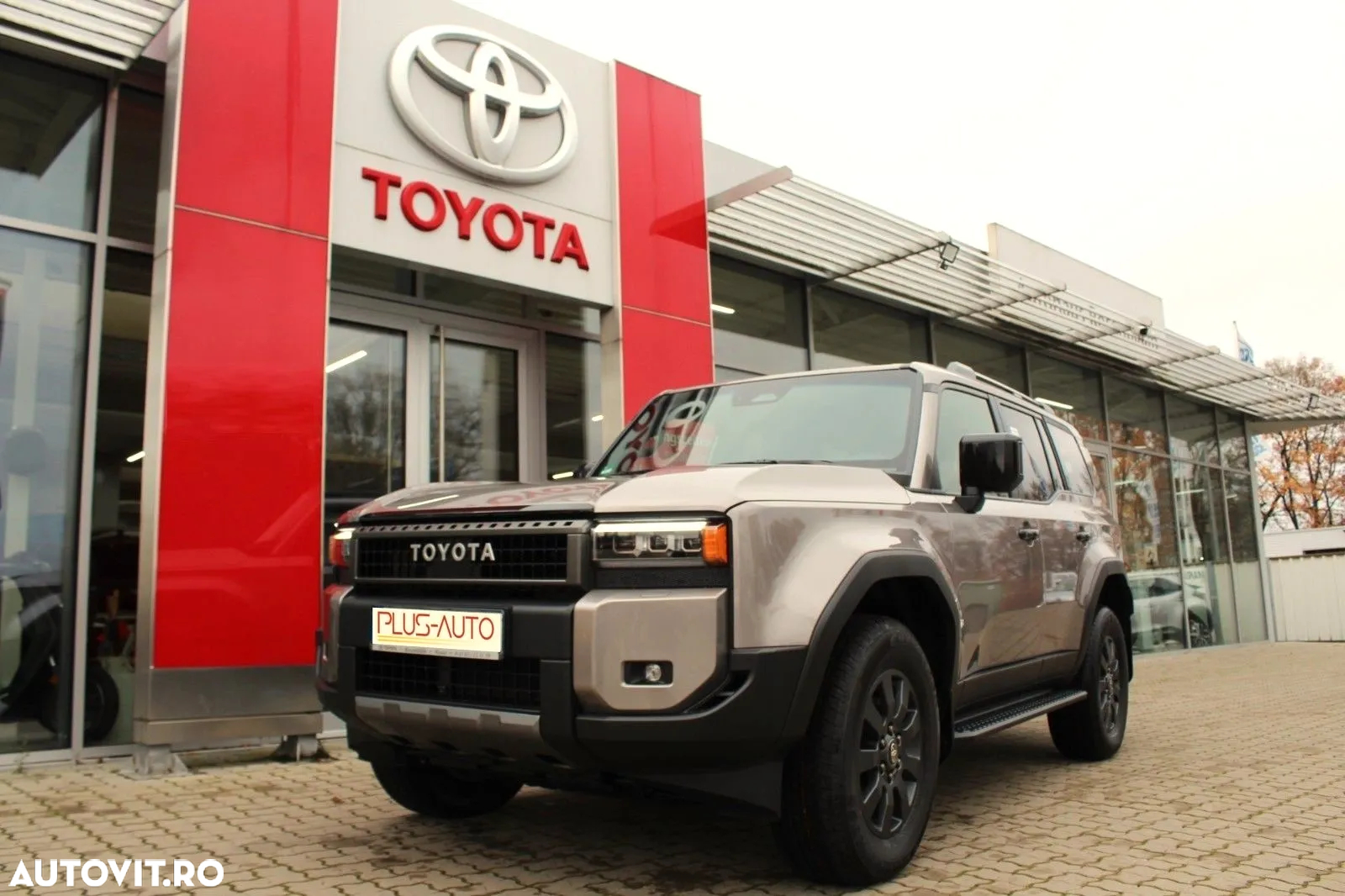 Toyota Land Cruiser 250 2.8l D-4D 204 CP A/T 7 locuri Executive - 3