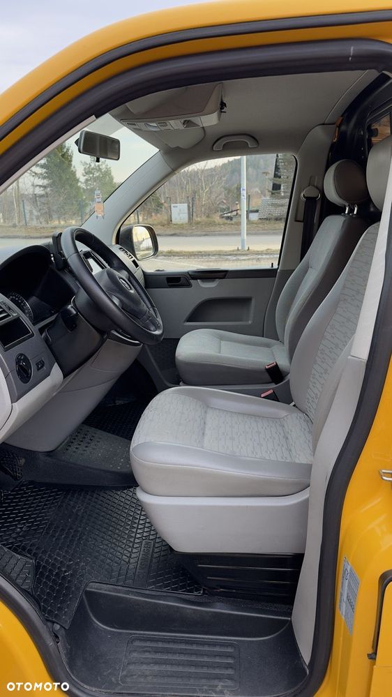 Volkswagen Transporter - 27