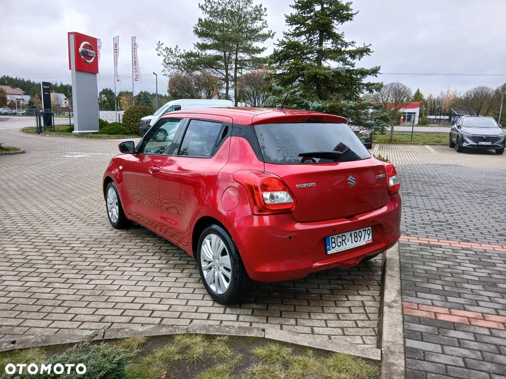 Suzuki Swift 1.2 Premium Plus - 6