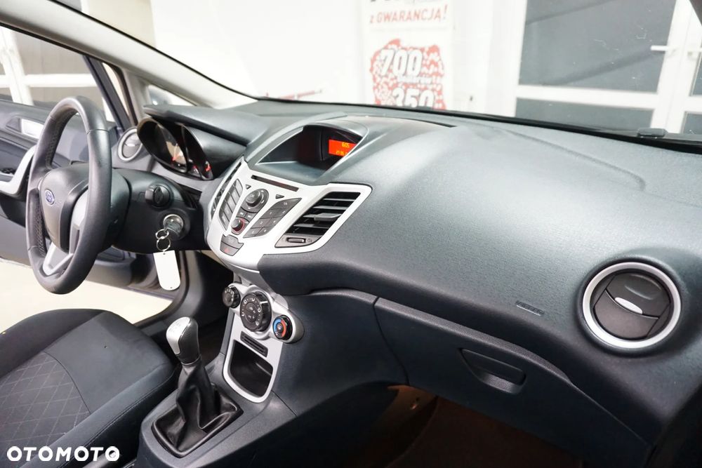 Ford Fiesta 1.25 Ambiente - 17