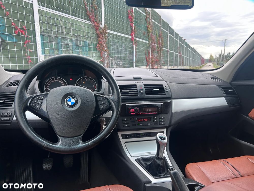 BMW X3 2.0d - 13