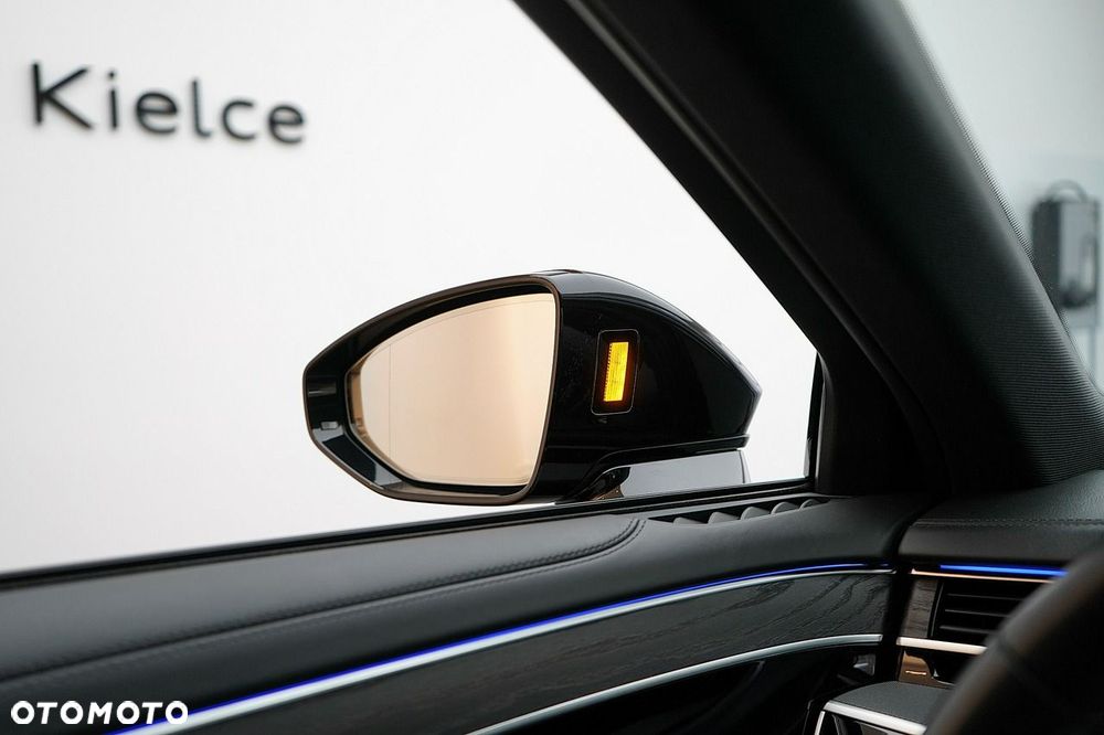 Audi A8 - 25