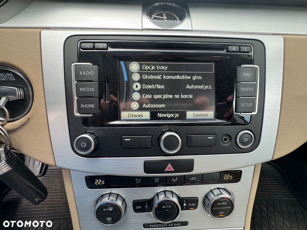 Volkswagen CC 2.0 TDI DPF BMT - 32