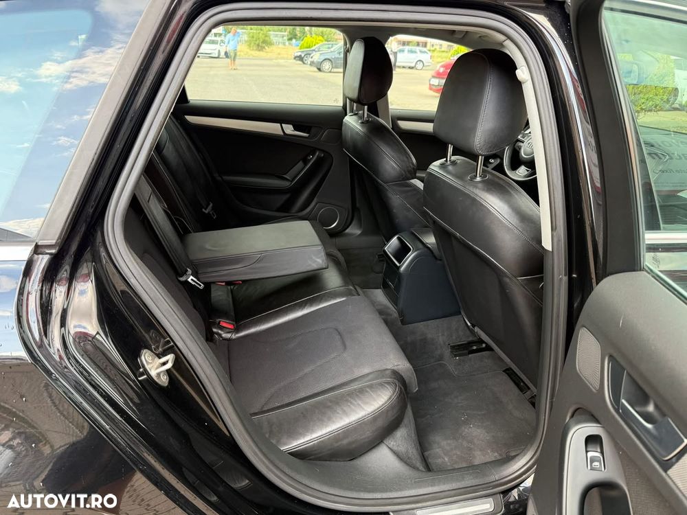 Audi A4 Avant 2.0 TDI - 9