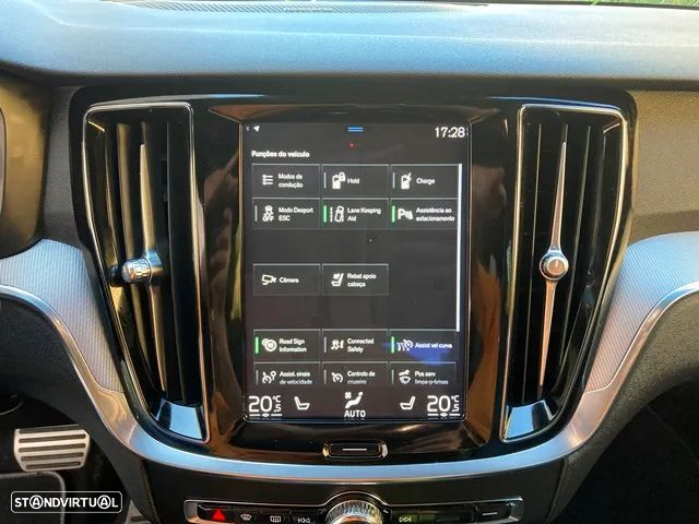 Volvo V60 2.0 T6 AWD TE Plus Dark - 25