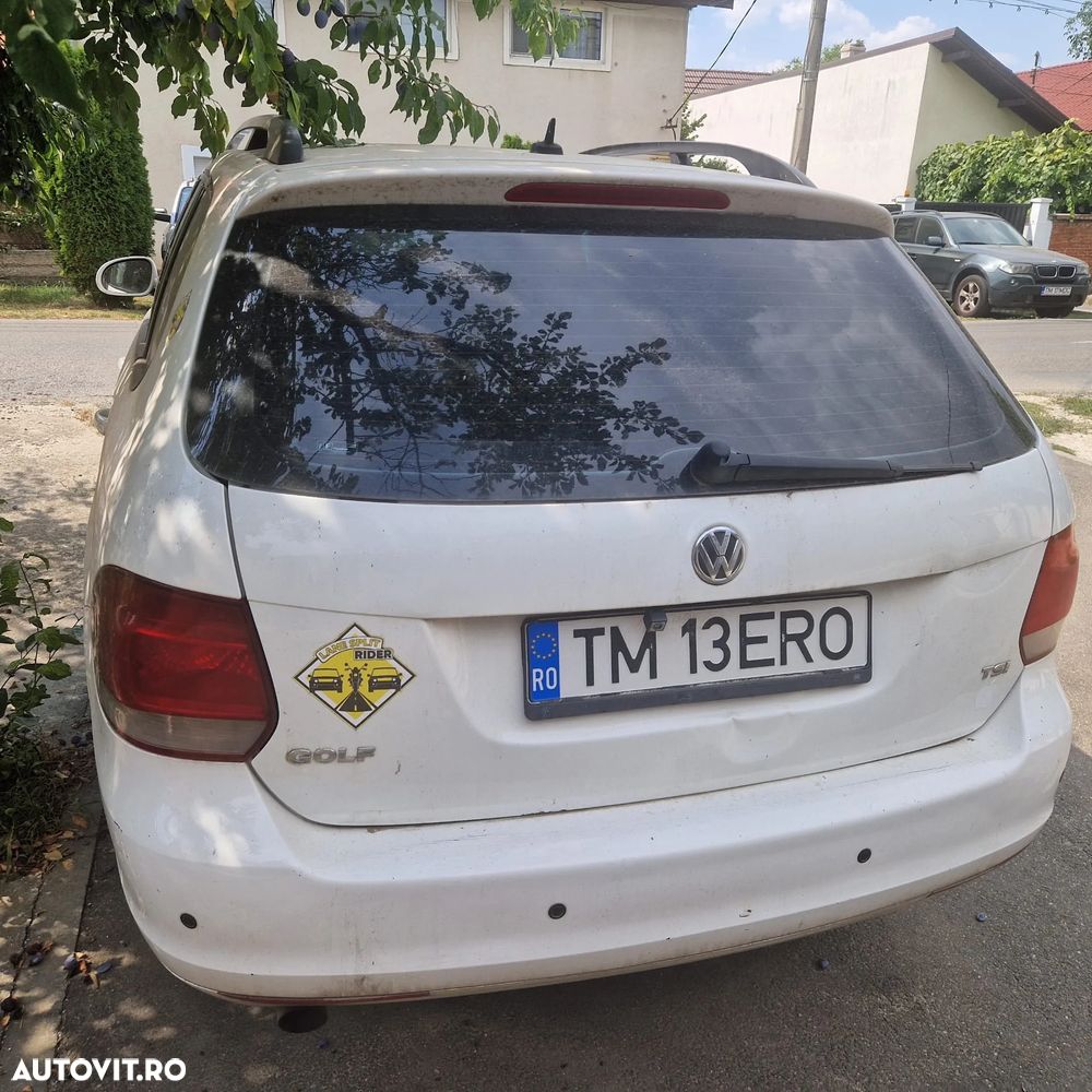Volkswagen Golf - 11