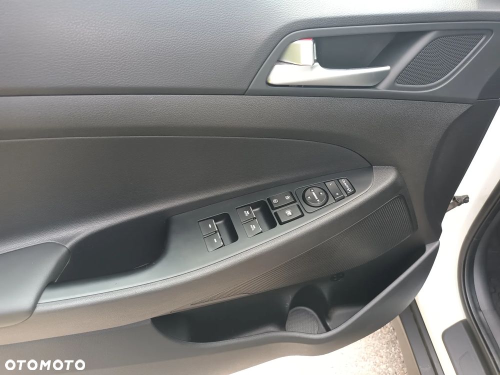 Hyundai Tucson 1.6 T-GDi Style 2WD DCT - 24