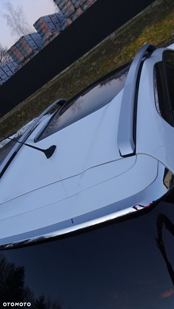 Peugeot 2008 1.2 Pure Tech GPF Allure S&S EAT6 - 39