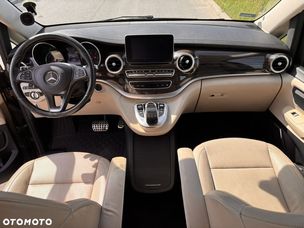 Mercedes-Benz Klasa V 250 (BlueTEC) d Avantgarde 7G-Tronic (d³ugi) - 36
