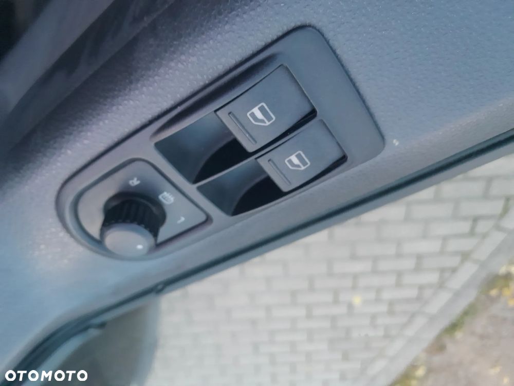 Volkswagen Transporter - 9