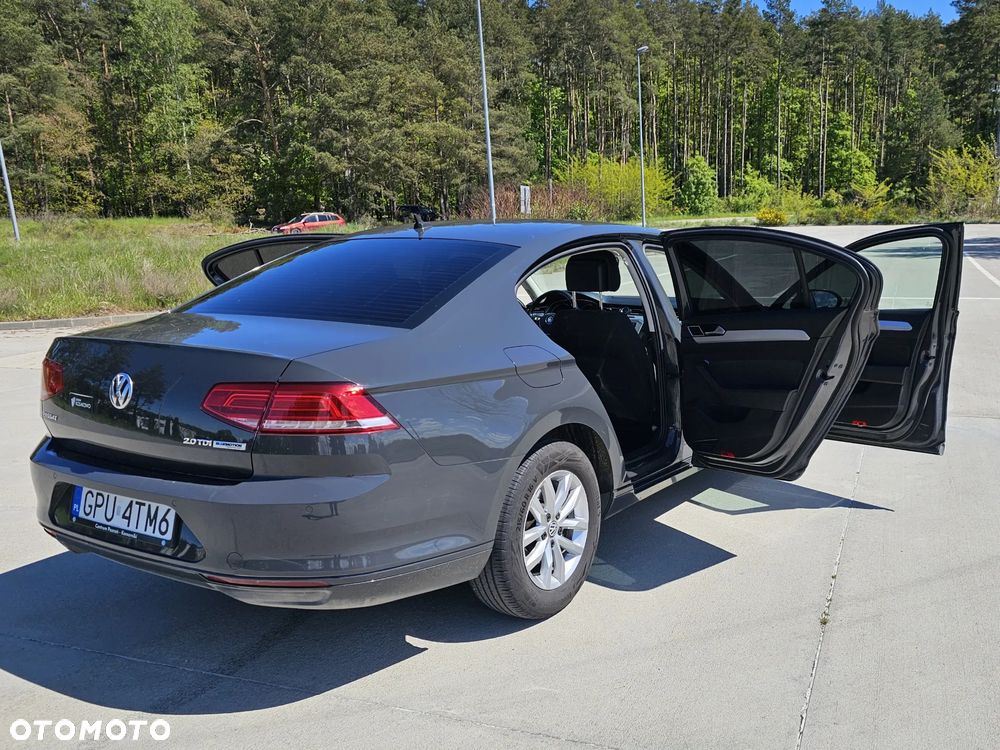 Volkswagen Passat 2.0 TDI BMT Comfortline - 16
