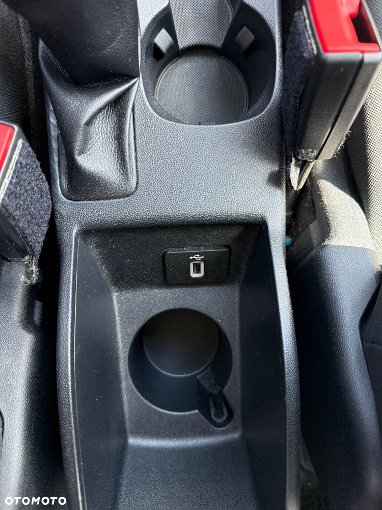 Ford Fiesta - 14