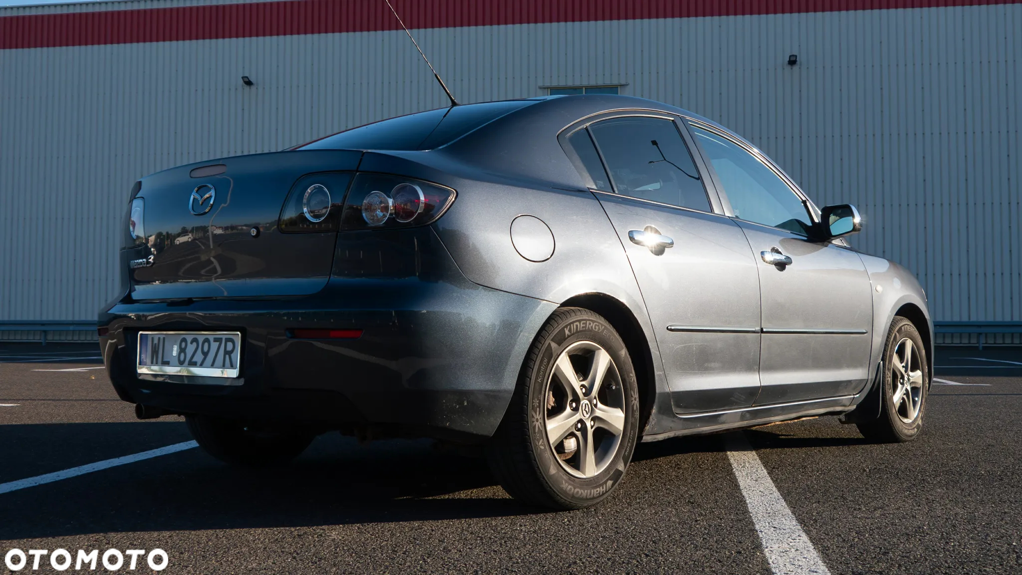 Mazda 3 1.6 Exclusive - 4