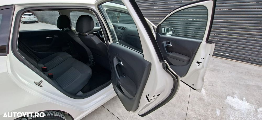 Volkswagen Polo - 18