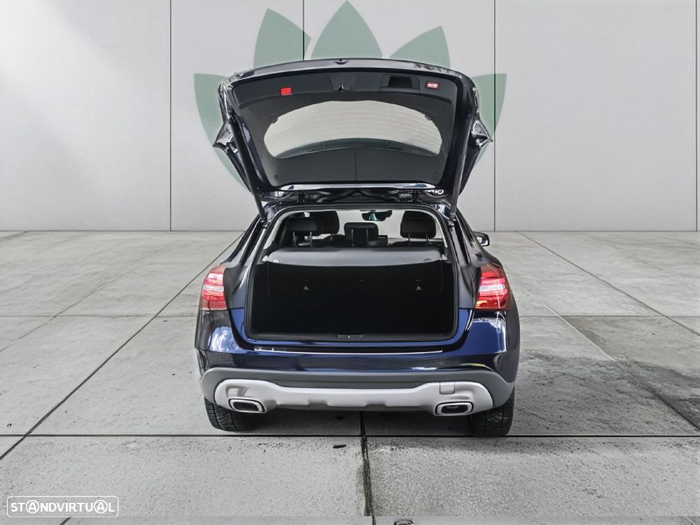 Mercedes-Benz GLA 180 d Urban - 7