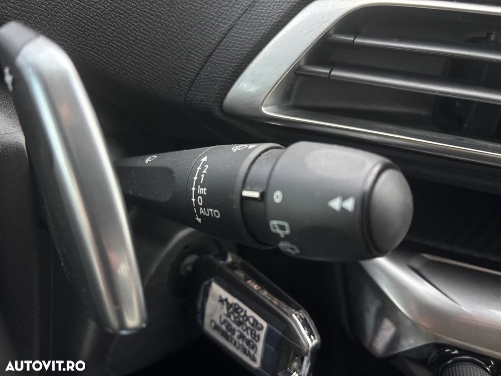 Peugeot 5008 BlueHDI 130 EAT8 Active Business-Paket - 17