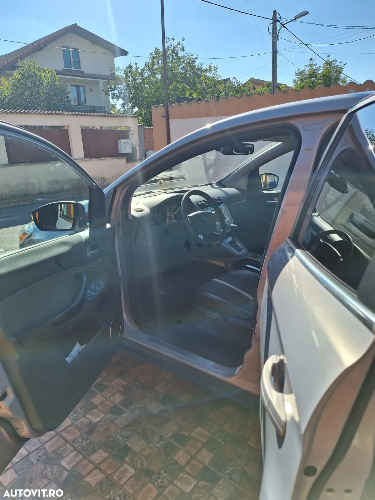 Ford Kuga 2.0 TDCi 4WD Powershift Titanium - 5