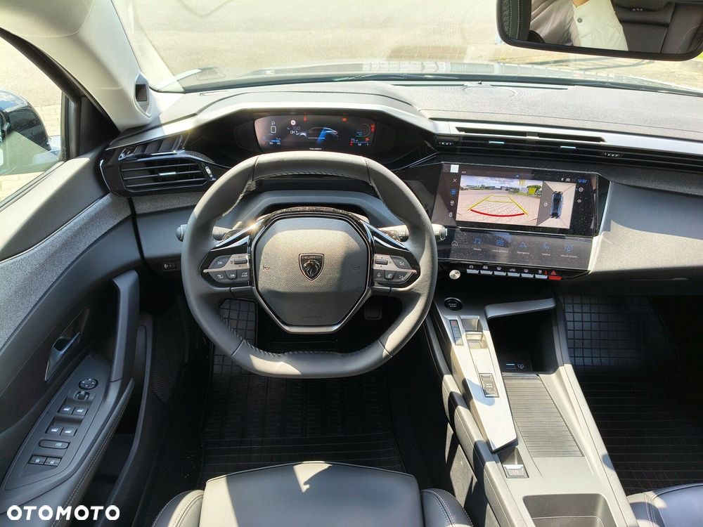 Peugeot 408 - 11
