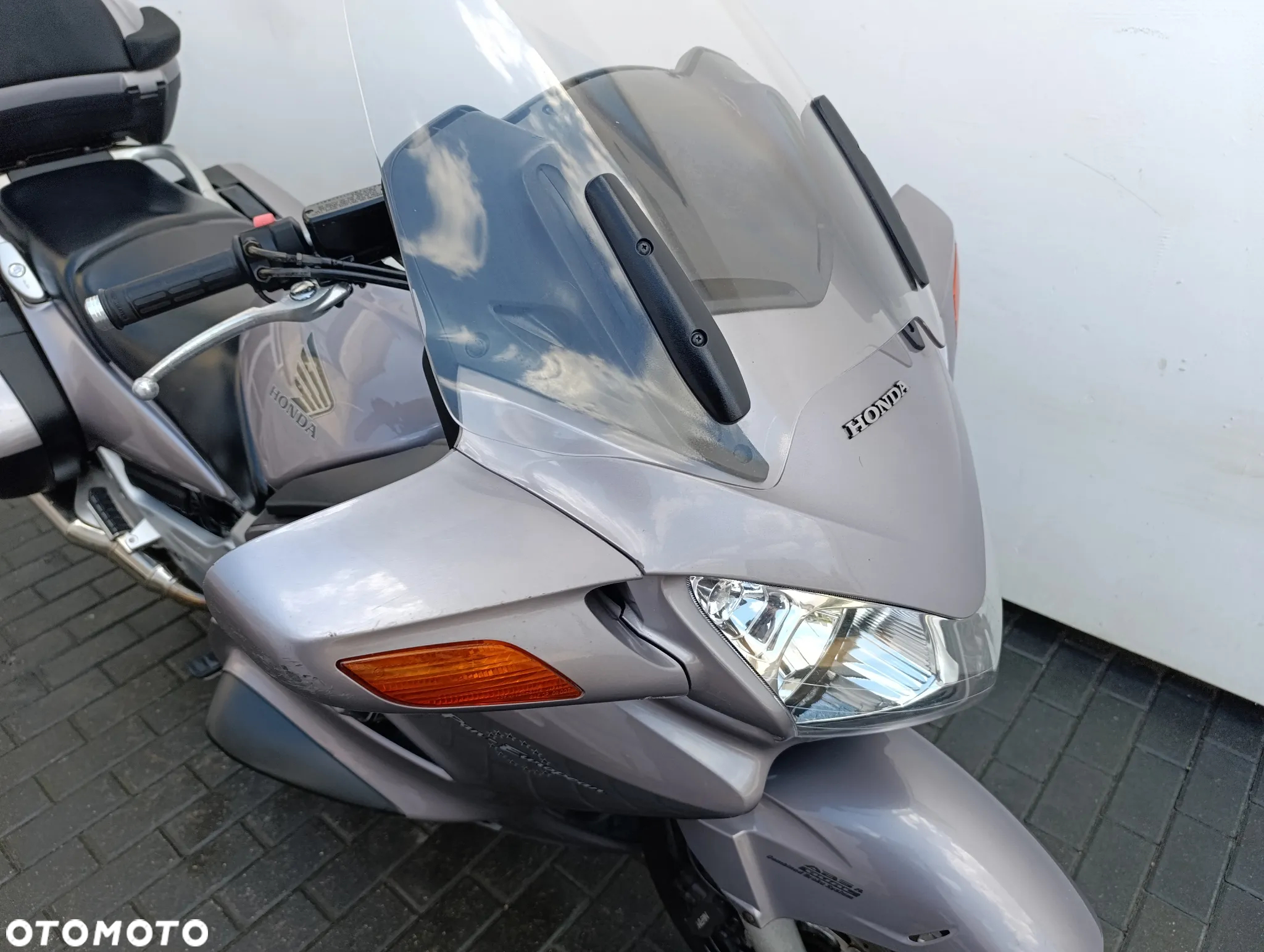 Honda ST - 33