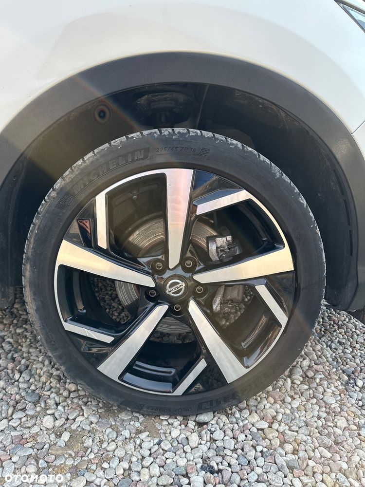 Nissan Qashqai 1.3 DIG-T Tekna DCT - 35