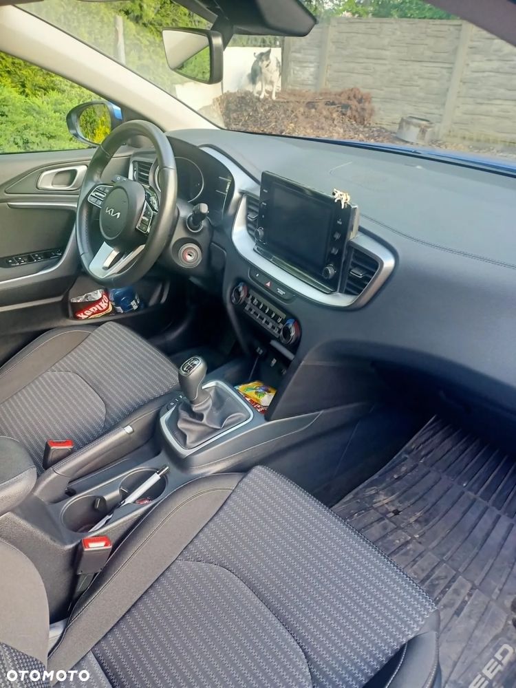 Kia Ceed - 7