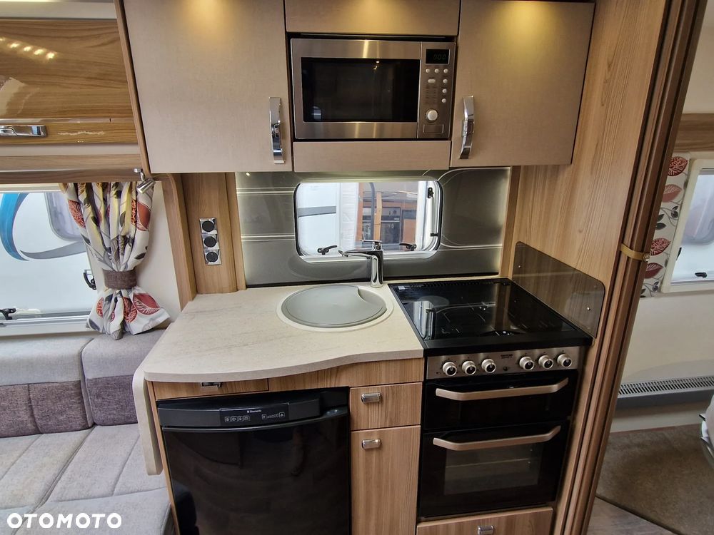 SWIFT Fairway 580 - 14