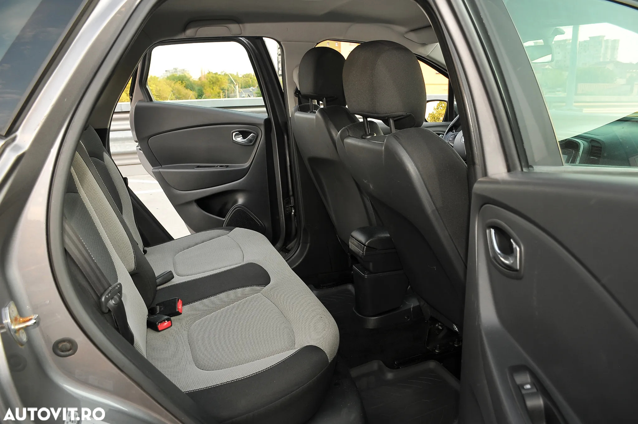 Renault Captur ENERGY dCi 110 Intens - 5