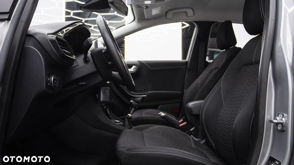 Ford Puma 1.0 EcoBoost mHEV Titanium - 9